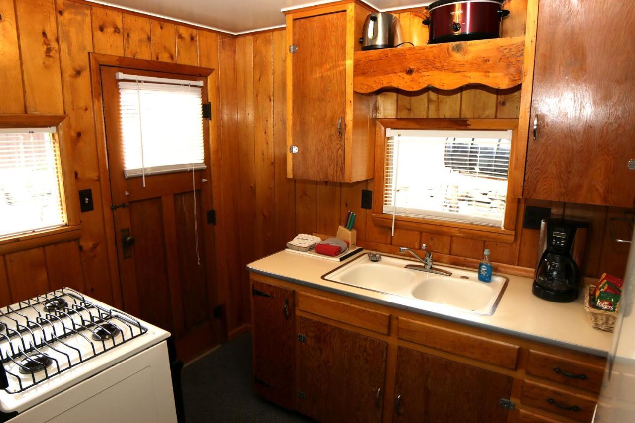 Lazy R Cottages- 2 Cabin Estes Park Exteriér fotografie